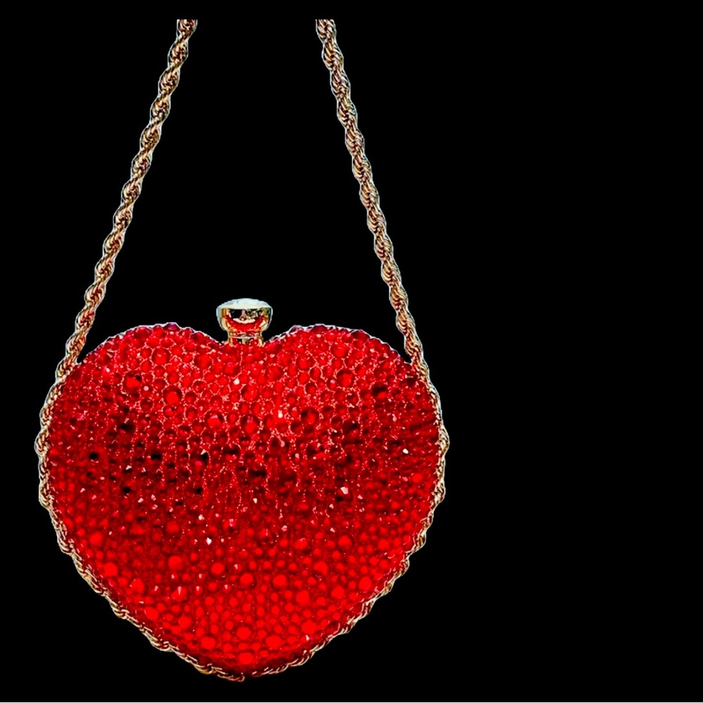 ✨Sparkling, Red Heart-Shaped, 3-D Rhinestone, Clutch Bag w/ Gold Chain Strap/s